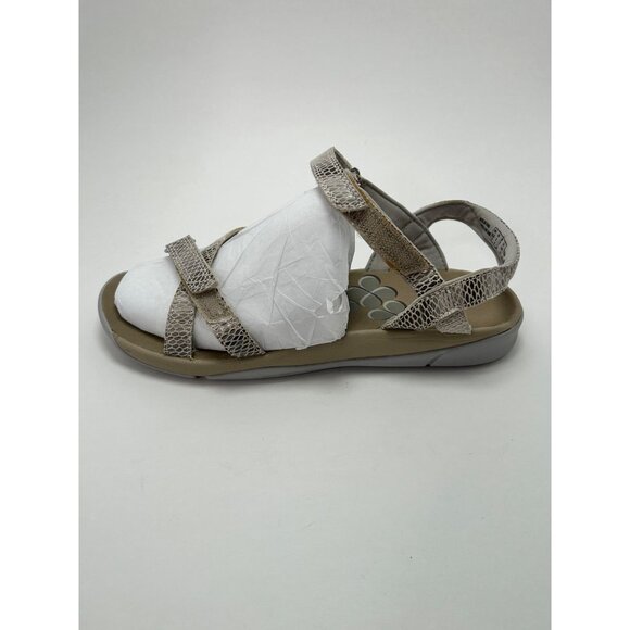 Clarks Snake‎ Print Sandals Adjustable Straps Comfort Walking Shoes Size 8 - Picture 2 of 11